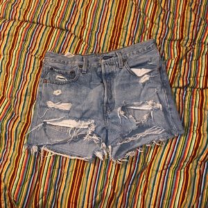 Levi’s 501 high rise denim shorts!